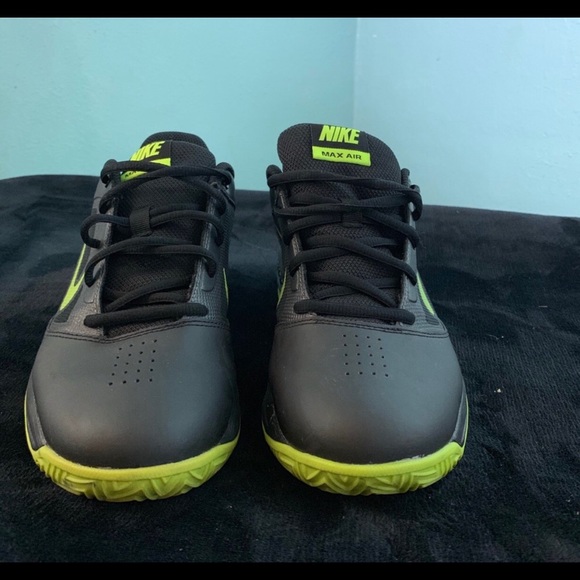 Nike **SOLD** - Picture 2 of 7